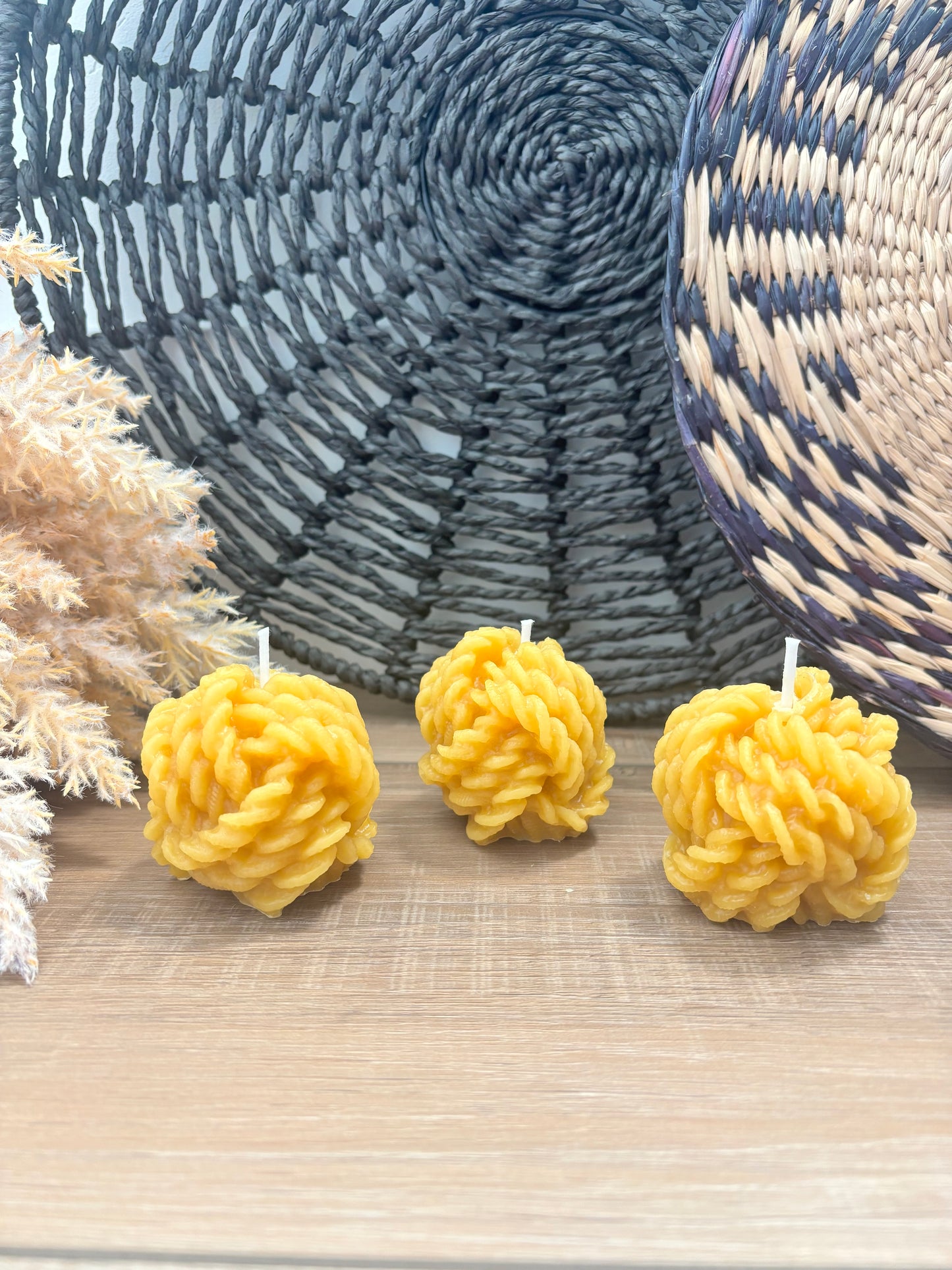 Rope Ball Decor Candle